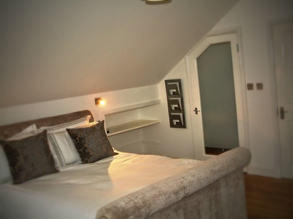 Fifty One And A Half Boutique B&B Клітеро Екстер'єр фото