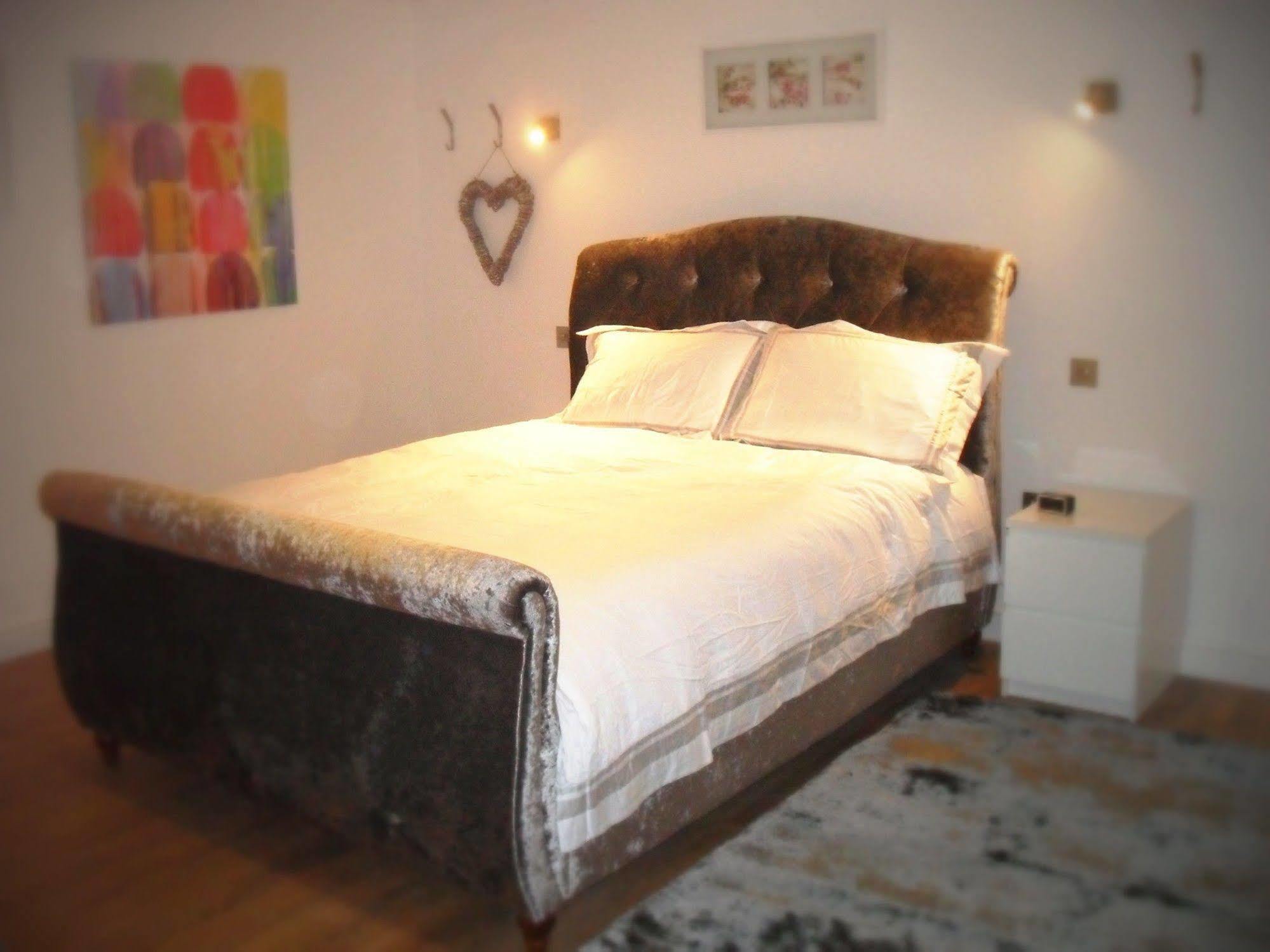 Fifty One And A Half Boutique B&B Клітеро Екстер'єр фото